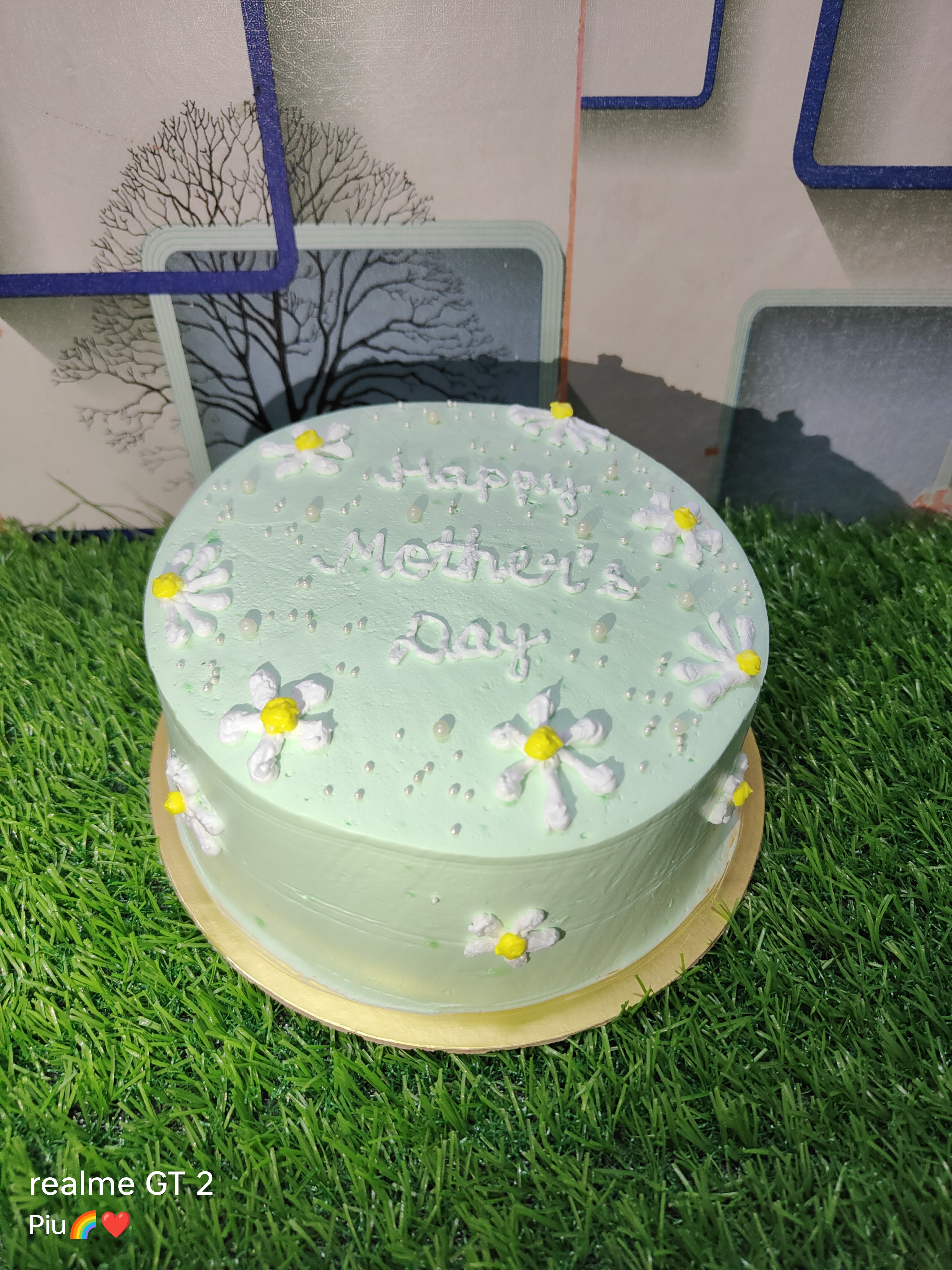 MOTHER'S DAY CAKE