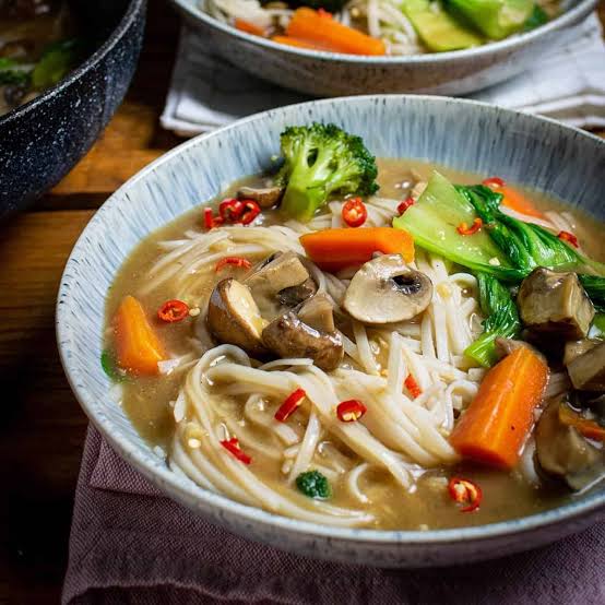 Cantonese Style Noodles